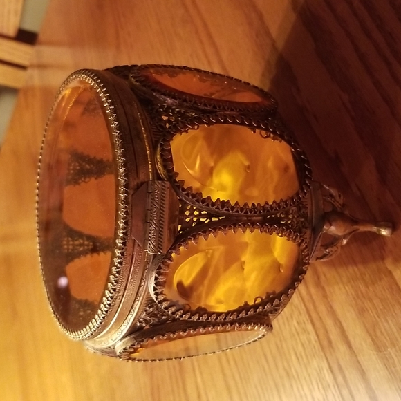 Antique Ormolu Filigree Footed Jewelry Box - Picture 4 of 16